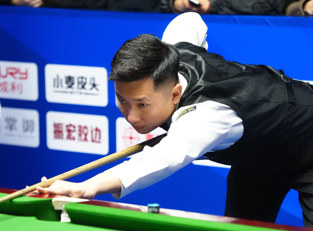 扮演着极其 扮演着极其