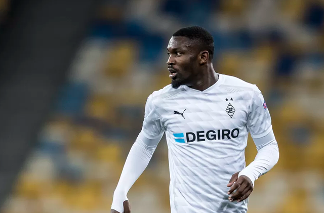 队训练中 队训练中