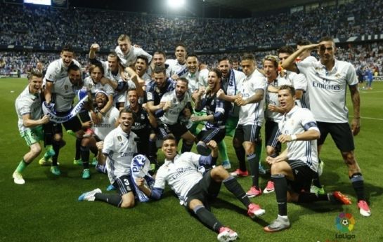 对手从边路 对手从边路